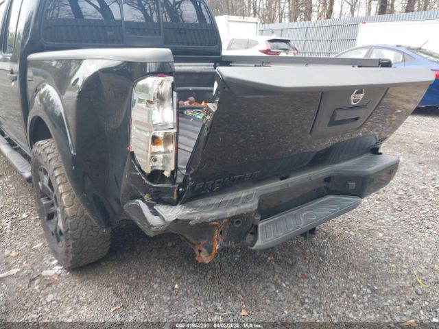 1N6AD0ER5JN759888 Nissan Frontier Sv