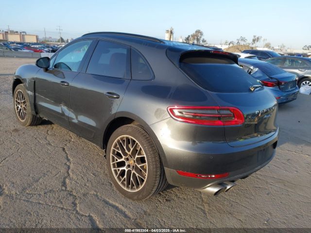 2018 PORSCHE MACAN WP1AB2A58JLB36802 Photo 2