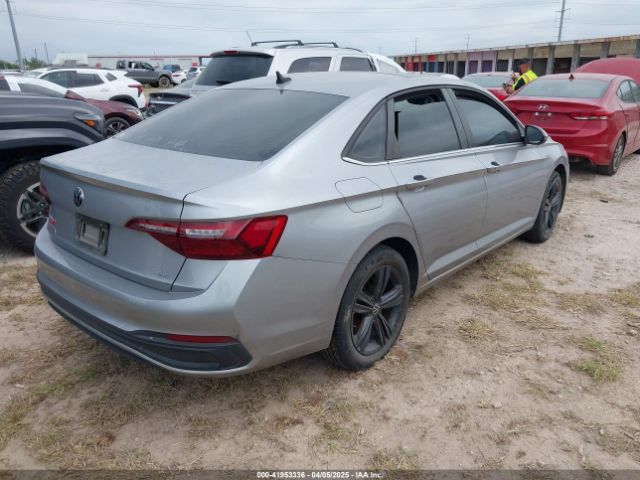 3VW7M7BU3NM033393 Volkswagen Jetta 1.5t Se
