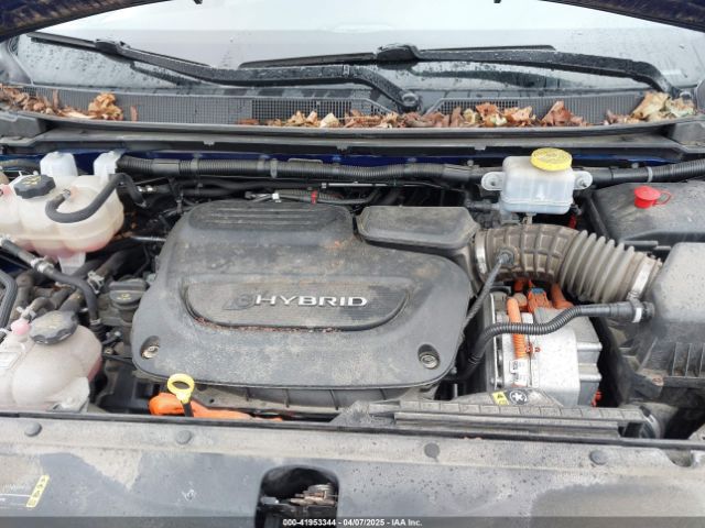 2018 CHRYSLER PACIFICA HYBRID 2C4RC1L78JR258402 Photo 9