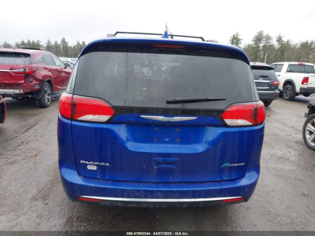 2C4RC1L78JR258402 Chrysler Pacifica Hybrid Touring L