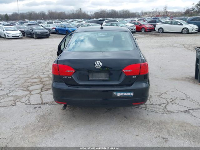 3VWD17AJ4EM393467 Volkswagen Jetta 1.8t Se