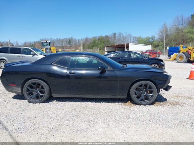 2C3CDZBG5FH805064 Dodge Challenger Sxt Plus