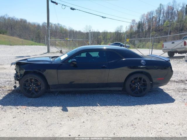 2C3CDZBG5FH805064 Dodge Challenger Sxt Plus