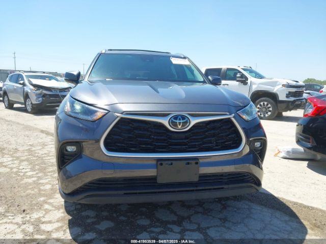 5TDGZRAH7MS528781 Toyota Highlander Xle