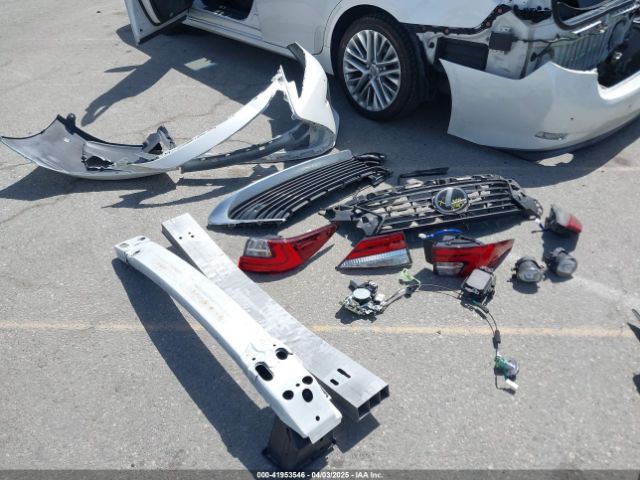 JTHBK1GG5G2211512 Lexus ES 350