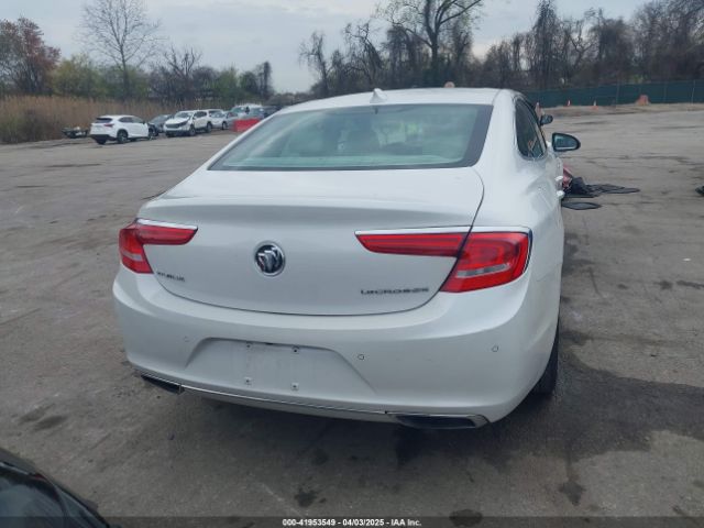 1G4ZR5SS6HU162823 Buick Lacrosse Premium