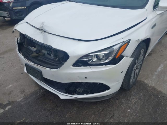 1G4ZR5SS6HU162823 Buick Lacrosse Premium