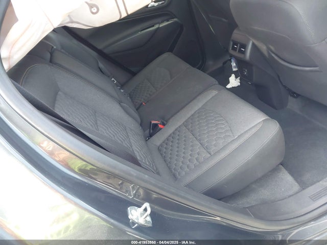 3GNAXKEV5KS515658 Chevrolet EQUINOX LT