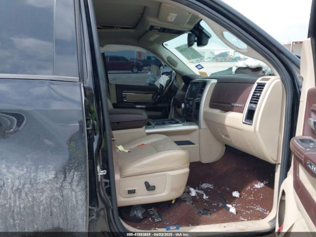 1C6RR7NT6ES401659 RAM 1500 Laramie