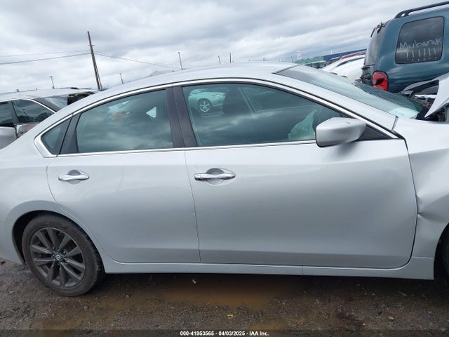 1N4AL3AP1HC263607 Nissan Altima 2.5 Sv
