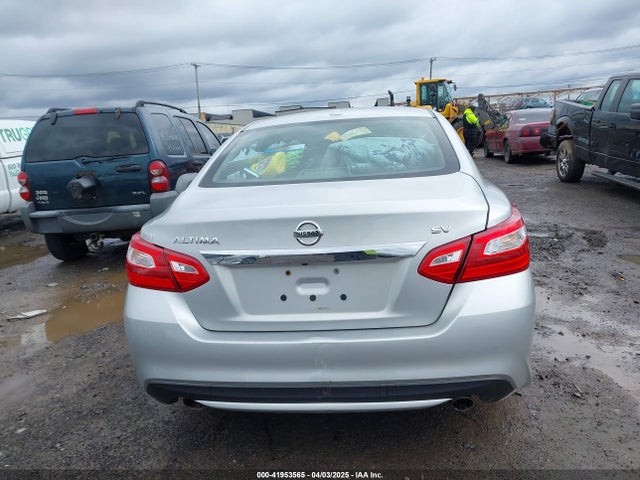 1N4AL3AP1HC263607 Nissan Altima 2.5 Sv