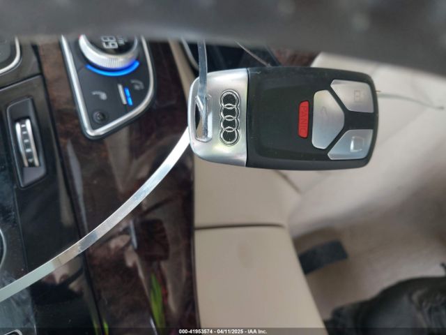 WA1LAAF71KD031123 Audi Q7 55 Premium/55 Se Premium