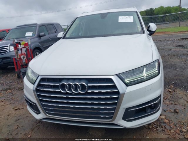 WA1LAAF71KD031123 Audi Q7 55 Premium/55 Se Premium