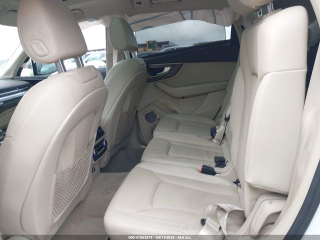 WA1LAAF71KD031123 Audi Q7 55 Premium/55 Se Premium