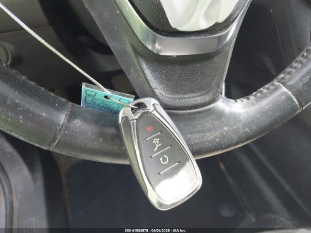 3GNAXJEV6JS578633 Chevrolet EQUINOX LT