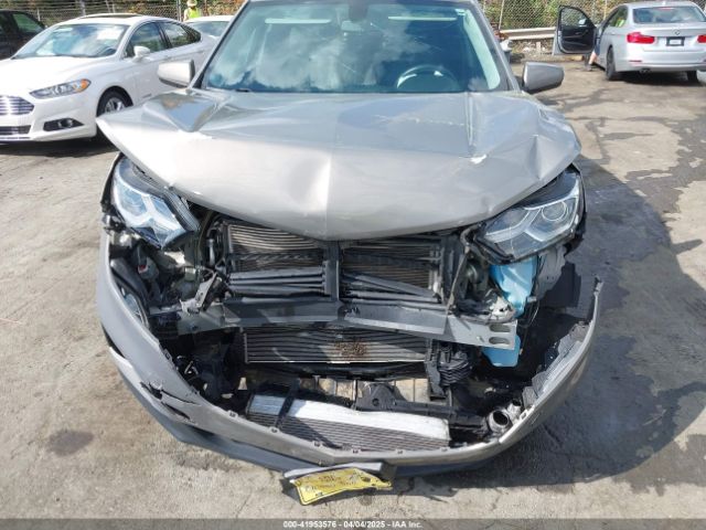 3GNAXJEV6JS578633 Chevrolet EQUINOX LT