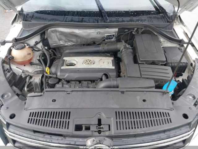 WVGBV7AX5HK043842 Volkswagen Tiguan 2.0t/2.0t S