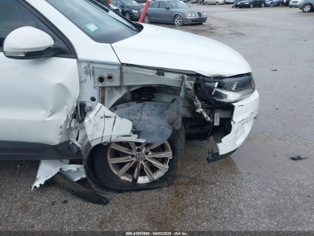 WVGBV7AX5HK043842 Volkswagen Tiguan 2.0t/2.0t S