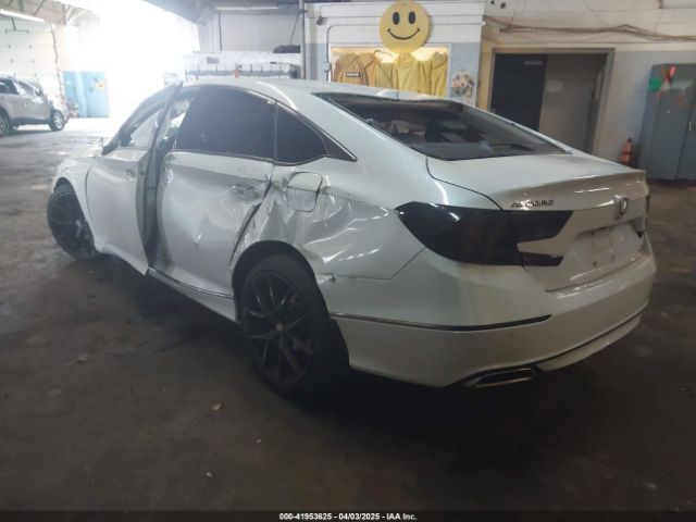 1HGCV2F93KA032259 Honda Accord Touring 2.0t