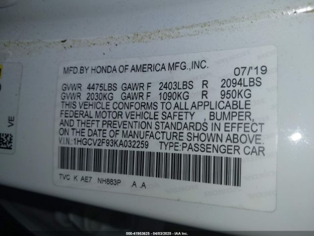 1HGCV2F93KA032259 Honda Accord Touring 2.0t