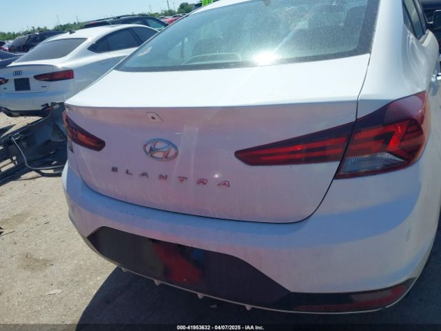 5NPD84LF9KH458935 Hyundai ELANTRA SEL