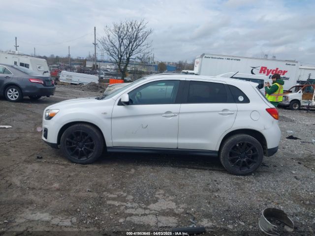 4A4AR3AU4EE013172 Mitsubishi Outlander Sport Es