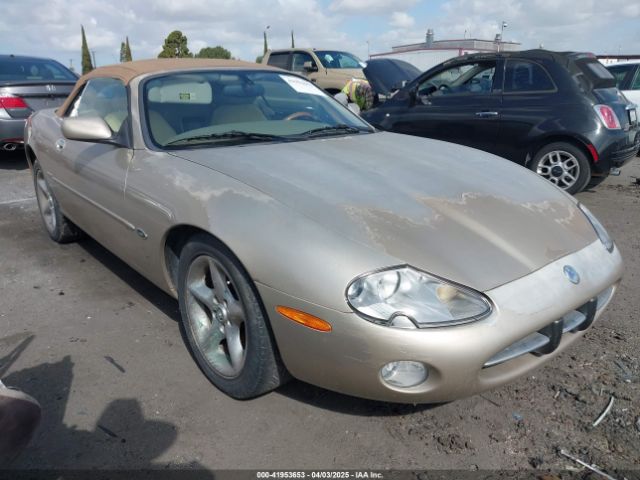 2001 JAGUAR XK8 SAJDA42C71NA16220