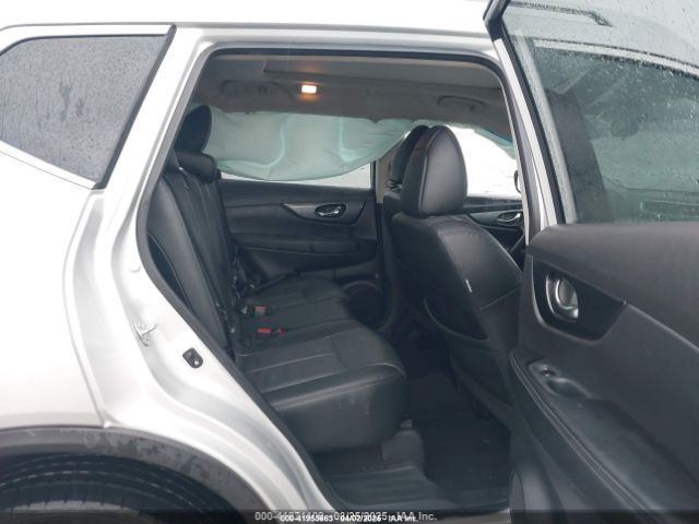 5N1AT2MV4FC898201 Nissan Rogue Sl