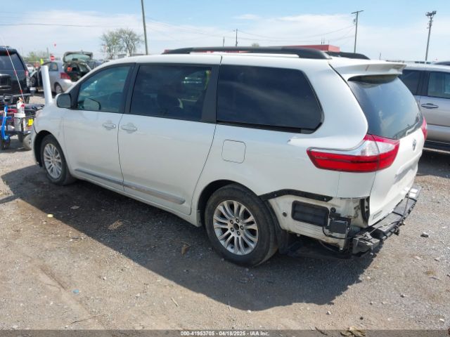 5TDYK3DC8FS654902 Toyota Sienna Xle Premium 8 Passenger