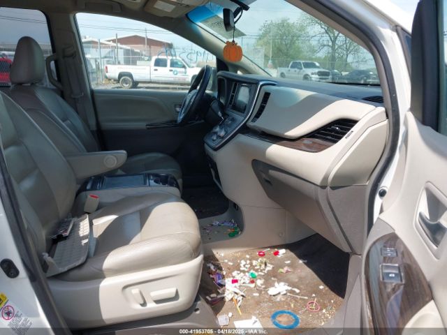 5TDYK3DC8FS654902 Toyota Sienna Xle Premium 8 Passenger