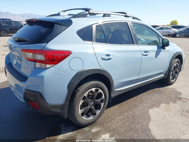 JF2GTAPC2N8269946 Subaru Crosstrek Premium