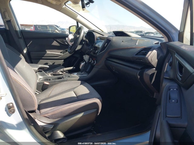 JF2GTAPC2N8269946 Subaru Crosstrek Premium