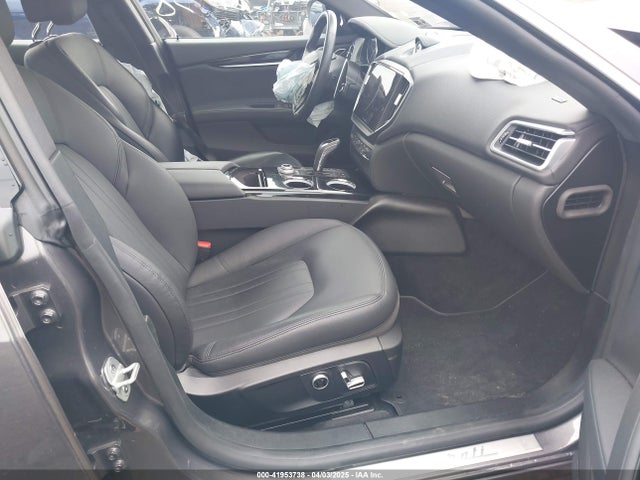 ZAM57YTM6PX414041 Maserati Ghibli