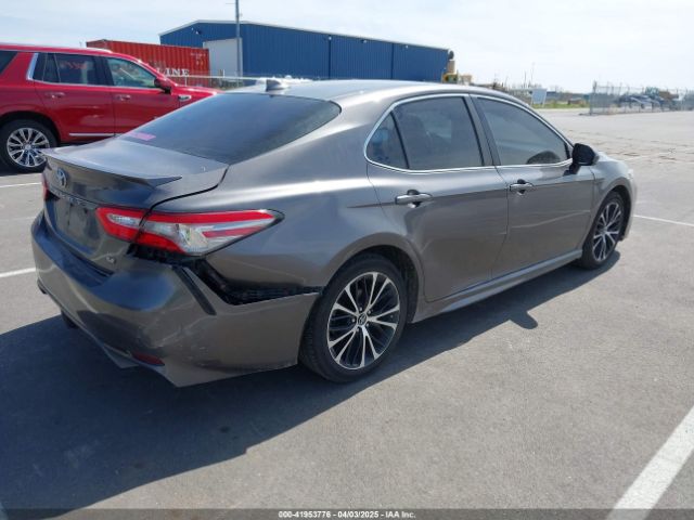 4T1B11HK3KU747018 Toyota CAMRY SE