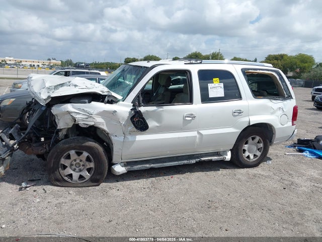 Продажа на аукционе авто 2002 Cadillac Escalade Standard, vin: 1GYEC63T42R183580, номер лота: 41953778