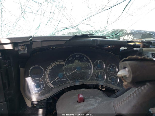 Продажа на аукционе авто 2002 Cadillac Escalade Standard, vin: 1GYEC63T42R183580, номер лота: 41953778
