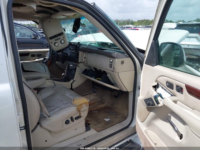 Продажа на аукционе авто 2002 Cadillac Escalade Standard, vin: 1GYEC63T42R183580, номер лота: 41953778