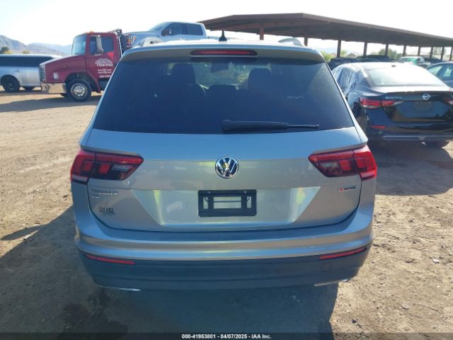 3VV2B7AX1KM170926 Volkswagen Tiguan 2.0t Se/2.0t Sel/2.0t Sel R-line/2.0t Sel R-line Black
