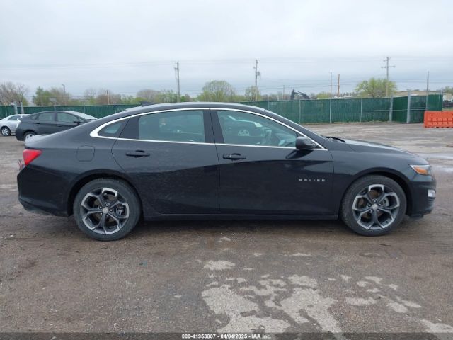 1G1ZD5STXRF107110 Chevrolet Malibu Fwd 1lt
