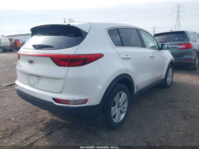 KNDPM3AC8J7303520 KIA Sportage Lx