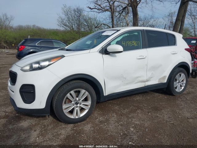 KNDPM3AC8J7303520 KIA Sportage Lx