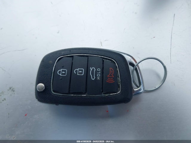 5NPE24AF1FH122338 Hyundai SONATA SE