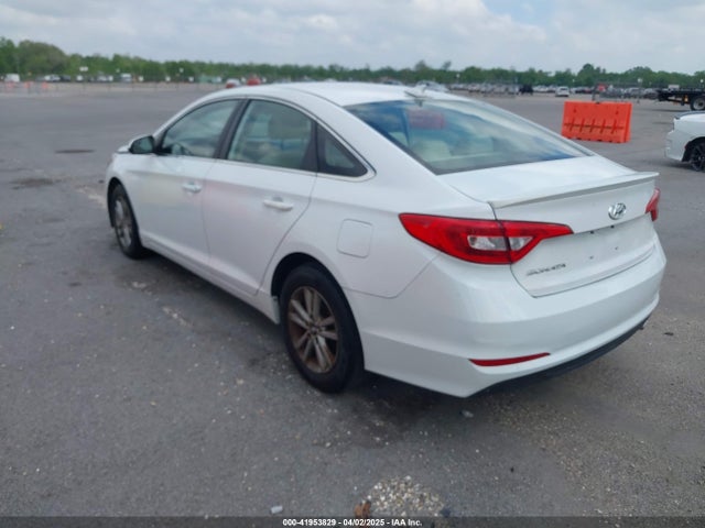 5NPE24AF1FH122338 Hyundai SONATA SE