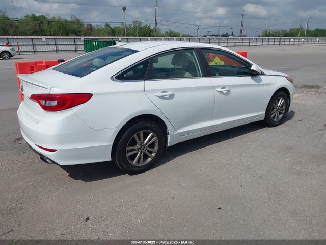 5NPE24AF1FH122338 Hyundai SONATA SE