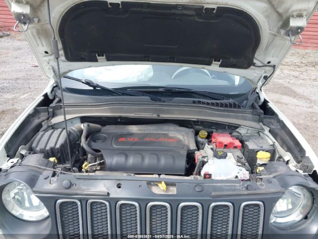 ZACCJBBB0JPJ52356 Jeep Renegade Latitude 4x4