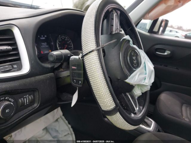 ZACCJBBB0JPJ52356 Jeep Renegade Latitude 4x4