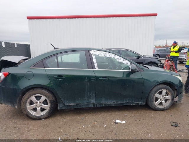 1G1PC5SBXE7145717 Chevrolet Cruze 1lt Auto