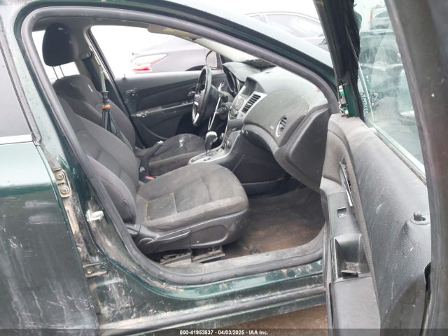 1G1PC5SBXE7145717 Chevrolet Cruze 1lt Auto