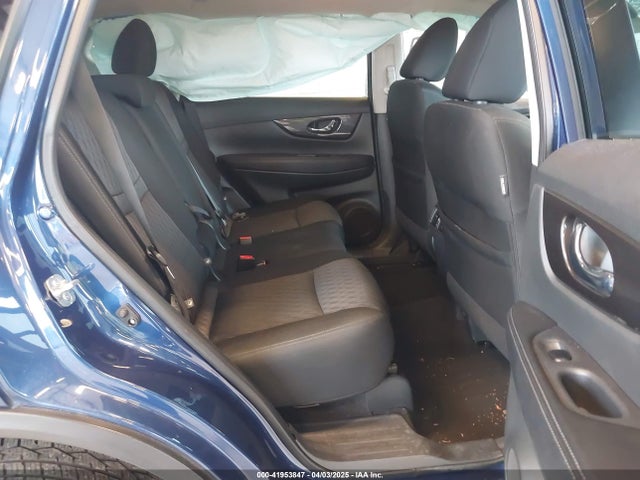5N1AT2MV7JC800092 Nissan ROGUE SV